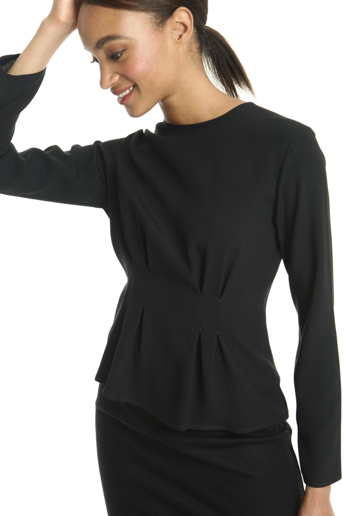 Blusa con pieghe in vita Intrend Blusa con pieghe in vita Intrend