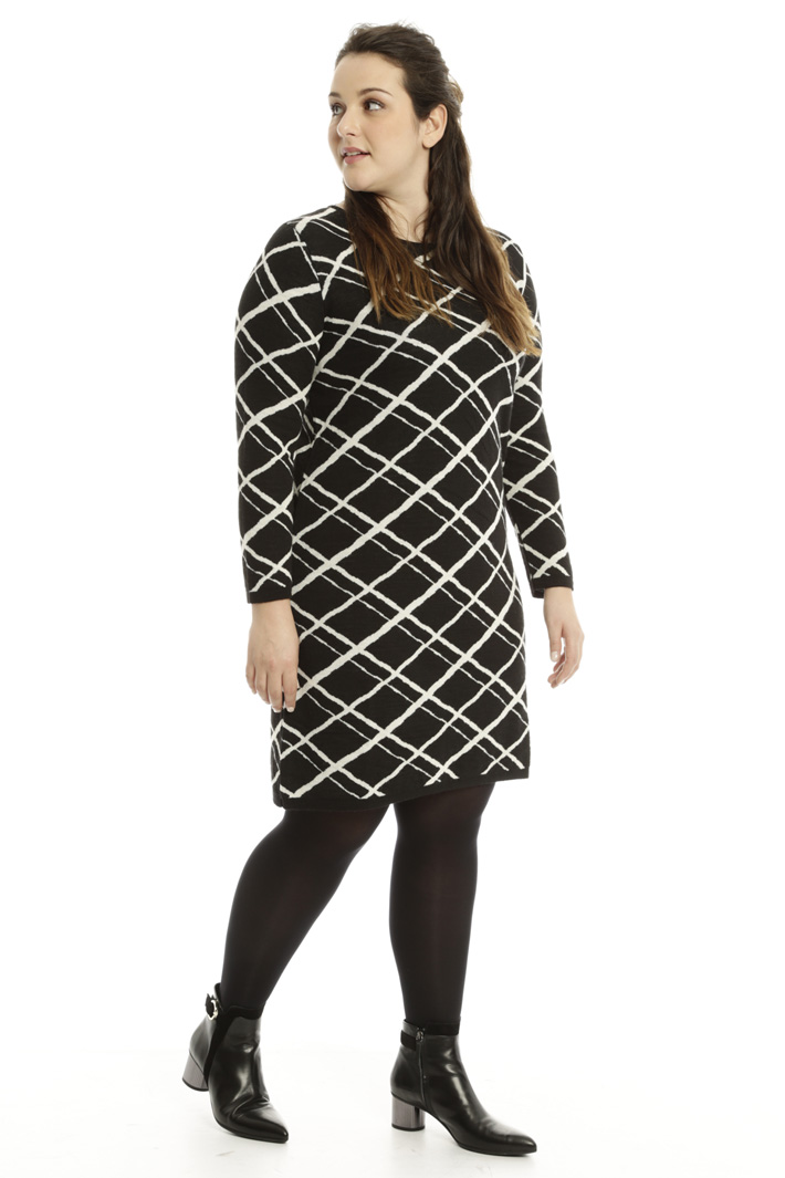 Abito in maglia jacquard Intrend Abito in maglia jacquard Intrend