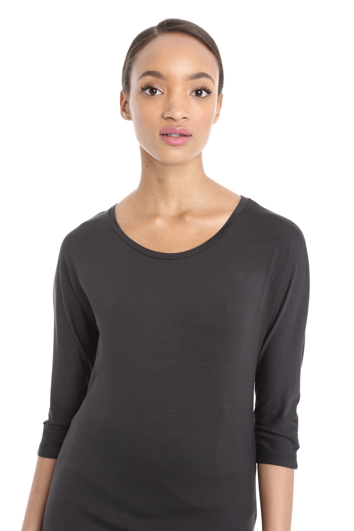 T-shirt in jersey di viscosa Intrend T-shirt in jersey di viscosa Intrend