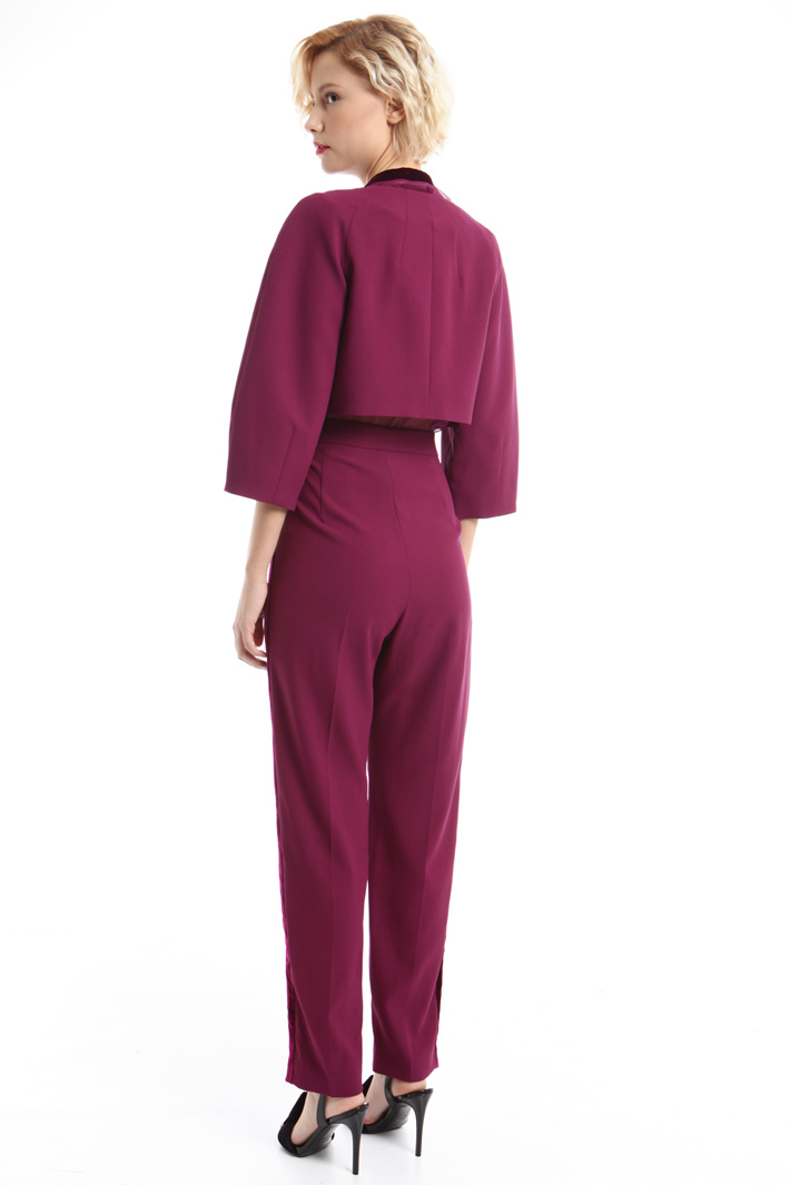 Giacca boxy in tessuto crepe Intrend Giacca boxy in tessuto crepe Intrend