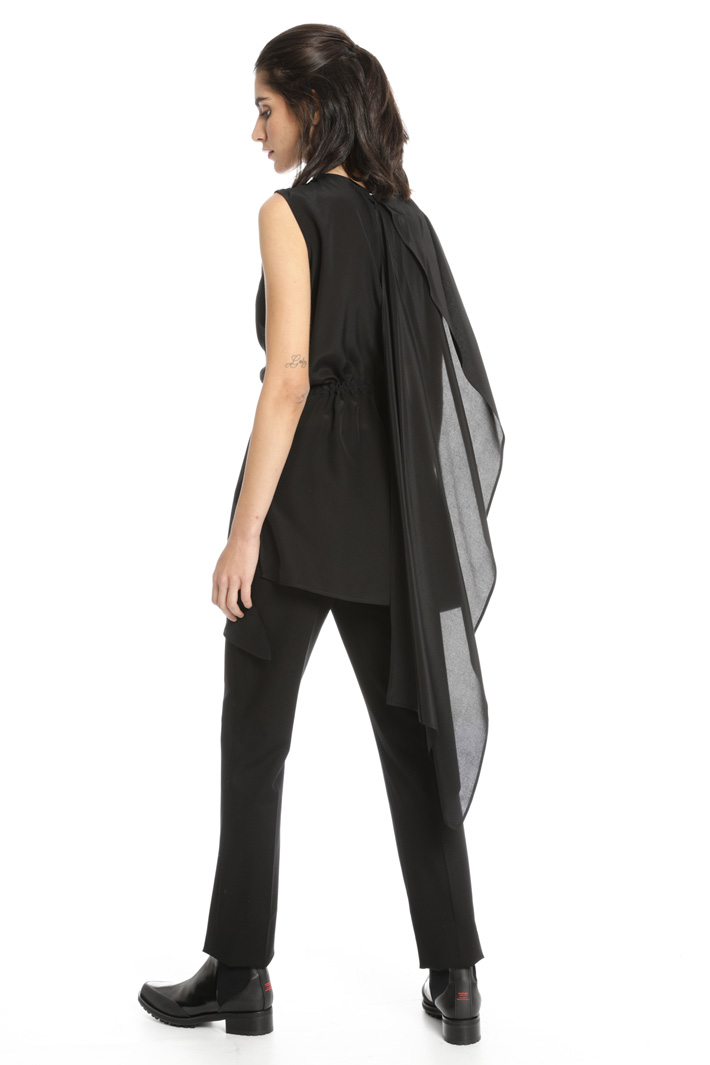 Asymmetrical silk top Intrend Asymmetrical silk top Intrend