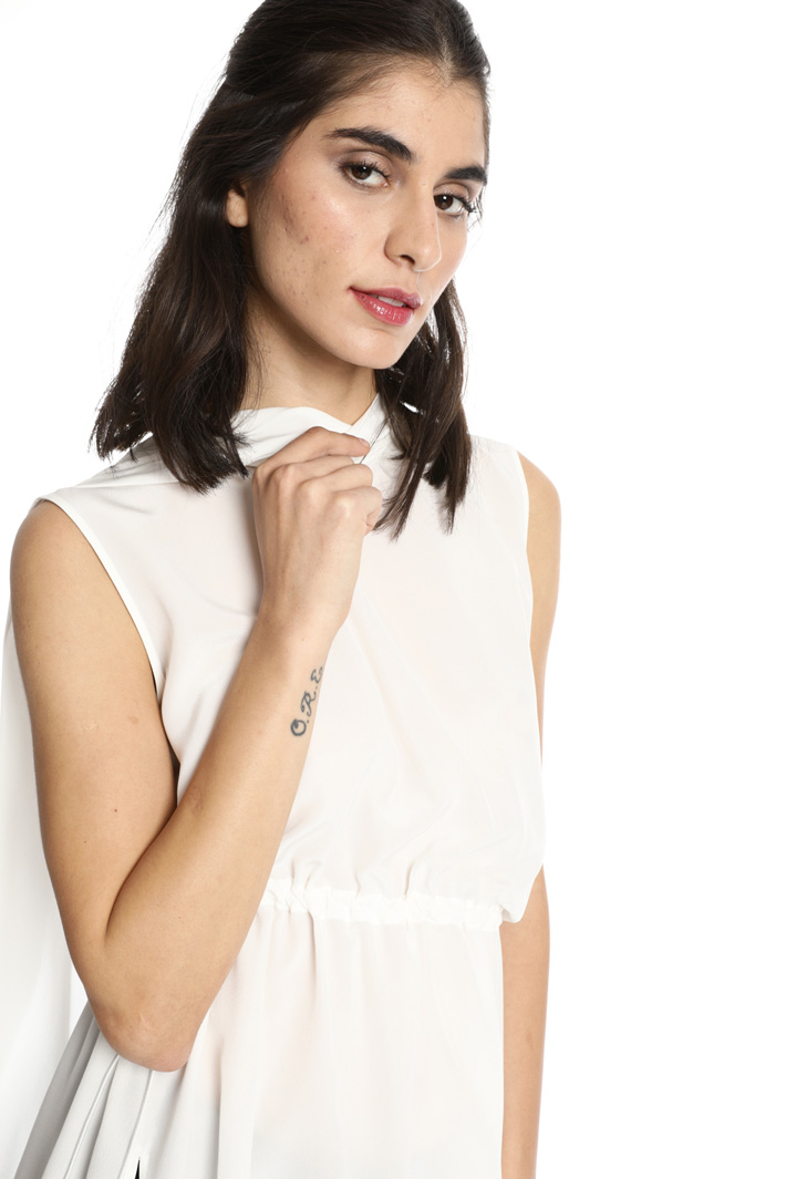 Asymmetrical silk top Intrend Asymmetrical silk top Intrend