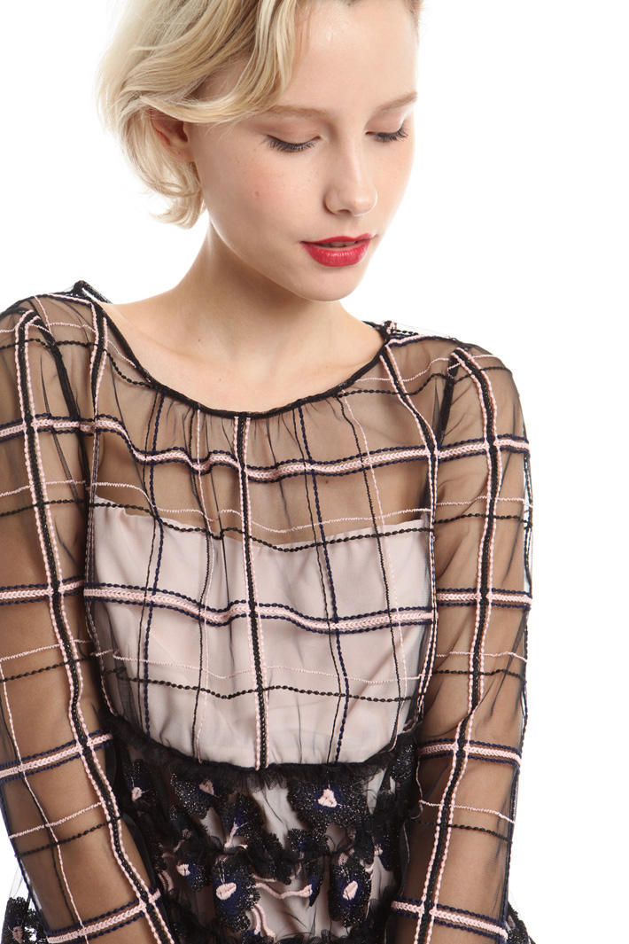 Abito in tulle ricamato Intrend Abito in tulle ricamato Intrend
