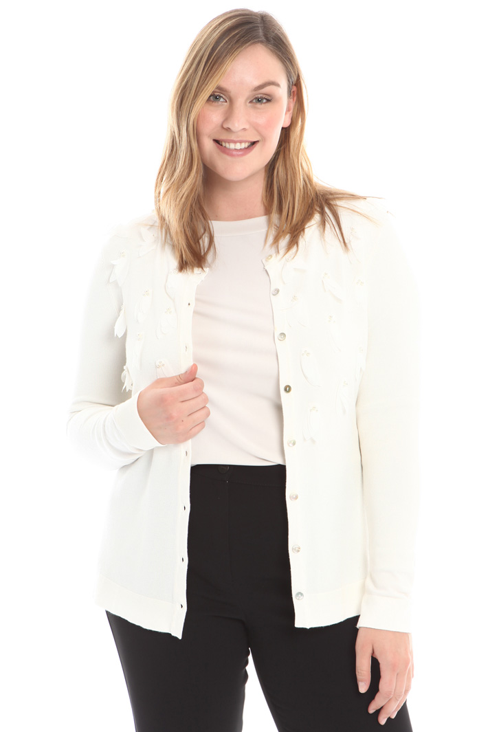 Cardigan con ricamo di petali Intrend Cardigan con ricamo di petali Intrend