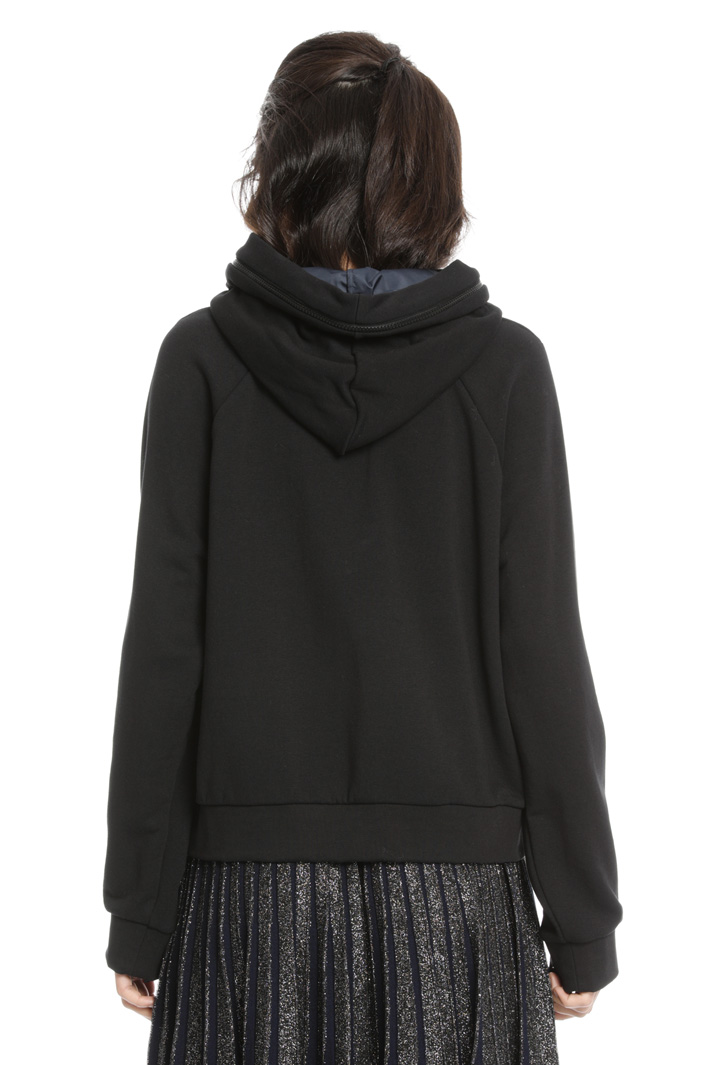 Cotton sweatshirt with zip
Intrend Cotton sweatshirt with zip
Intrend