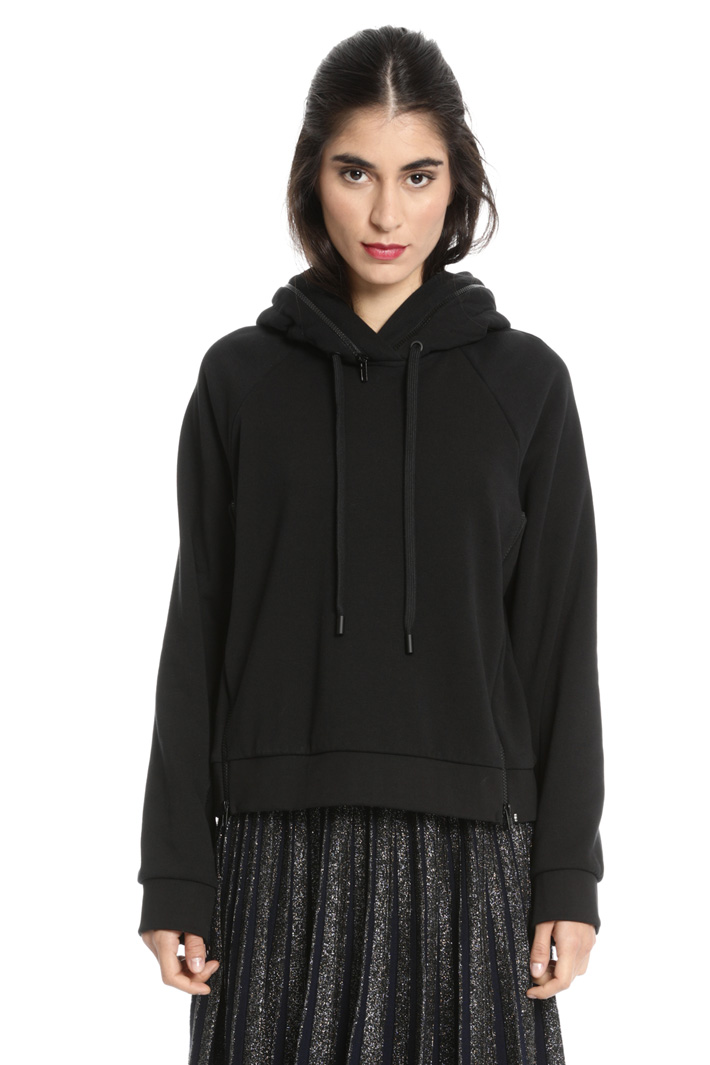 Cotton sweatshirt with zip
Intrend Cotton sweatshirt with zip
Intrend