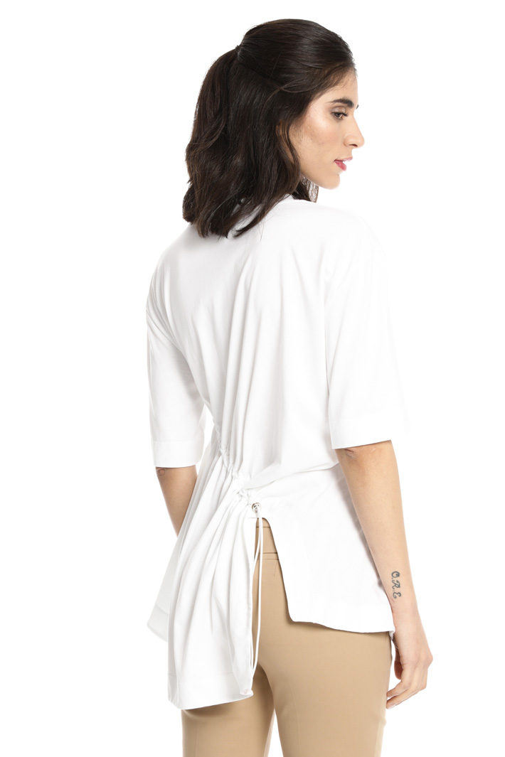Oversized drawstring T-shirt
Intrend Oversized drawstring T-shirt
Intrend