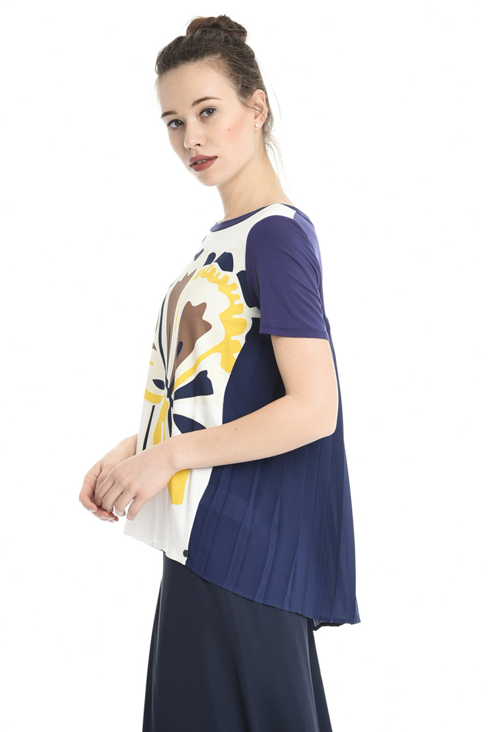T-shirt con retro plissé Intrend T-shirt con retro plissé Intrend