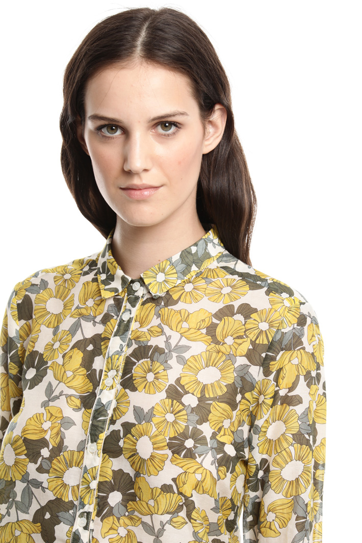 Camicia in mussola stampata Intrend Camicia in mussola stampata Intrend