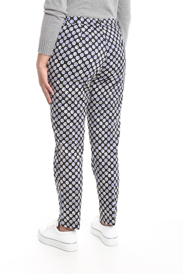 Pantalone slim in raso Intrend Pantalone slim in raso Intrend