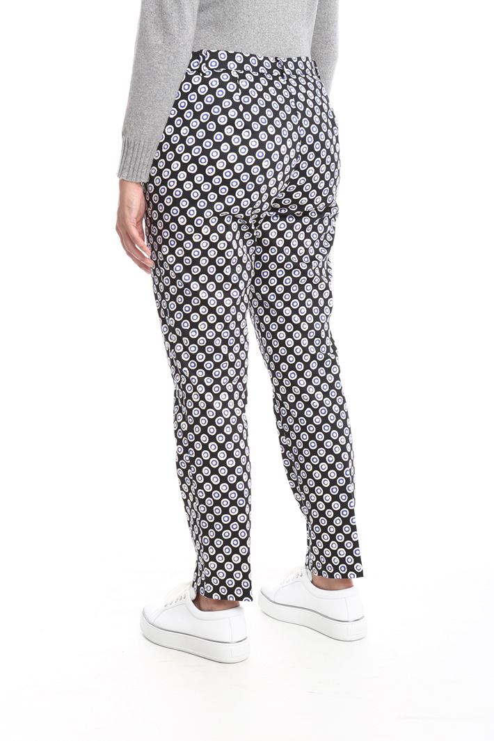 Pantalone slim in raso Intrend Pantalone slim in raso Intrend