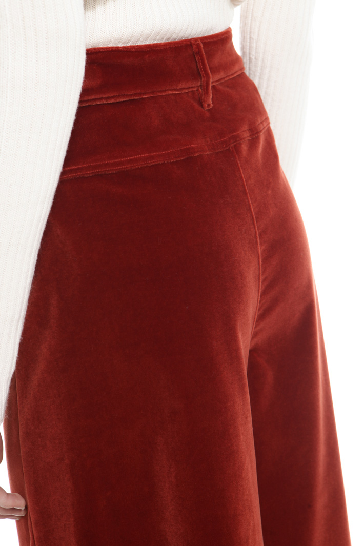 Pantalone cropped in velluto Intrend Pantalone cropped in velluto Intrend