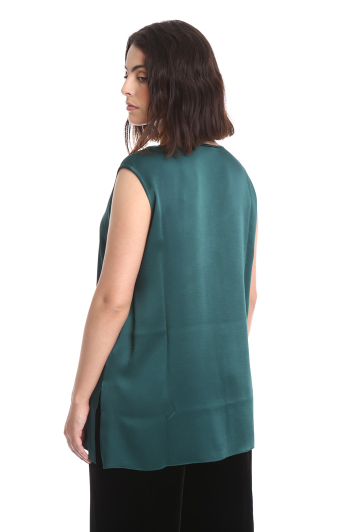 Top in crepe lucido Intrend Top in crepe lucido Intrend