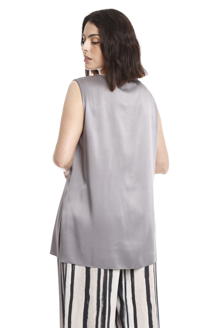 Top in crepe lucido Intrend Top in crepe lucido Intrend