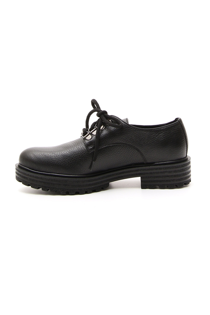 Tumbled laced shoes Intrend Tumbled laced shoes Intrend