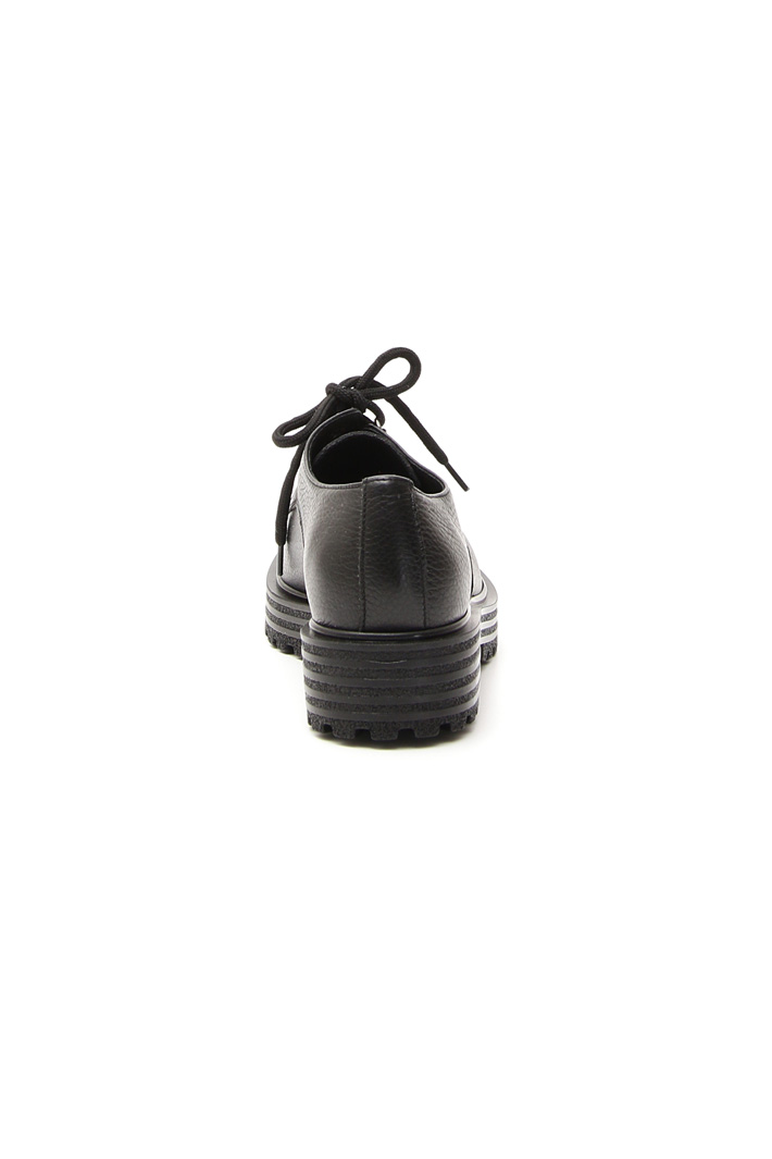 Tumbled laced shoes Intrend Tumbled laced shoes Intrend