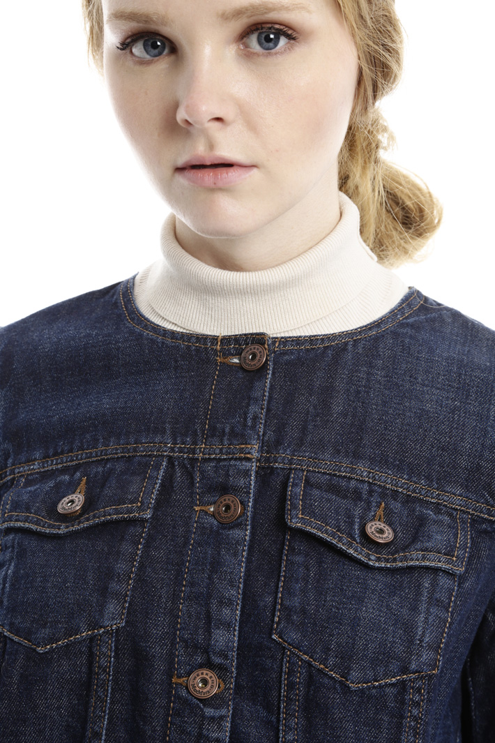 Giacca boxy in denim Intrend Giacca boxy in denim Intrend