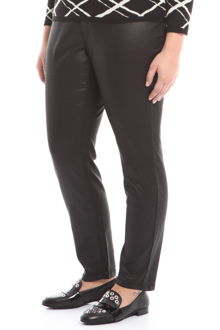 Pantalone in raso spalmato Intrend Pantalone in raso spalmato Intrend