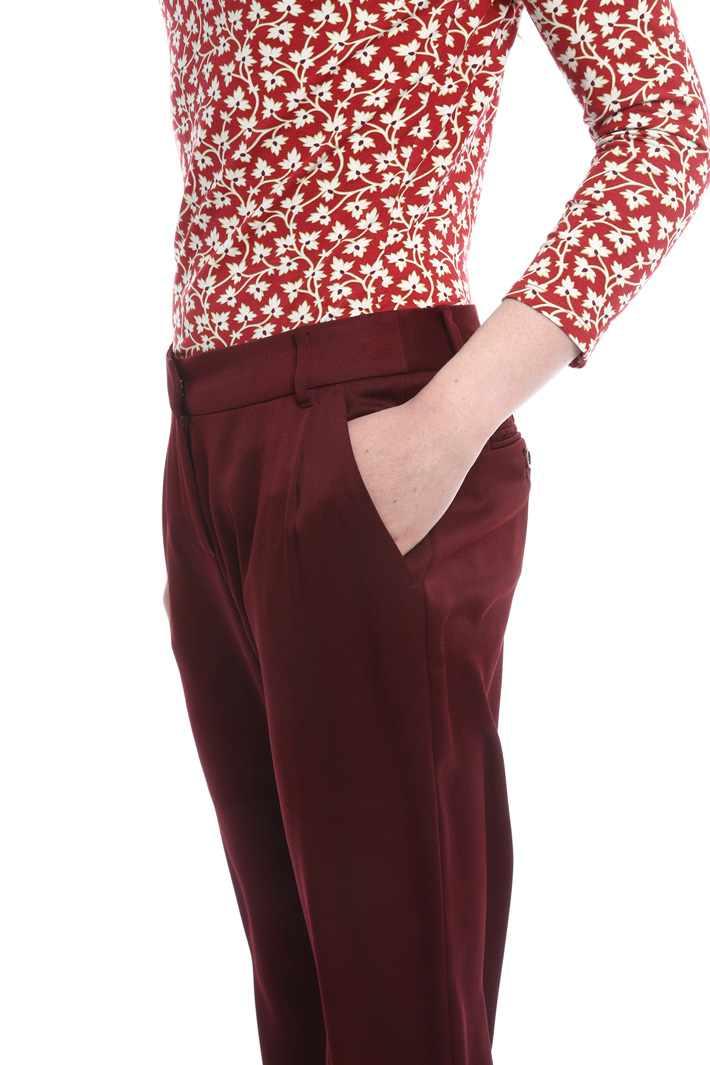 Pantaloni in enver satin Intrend Pantaloni in enver satin Intrend