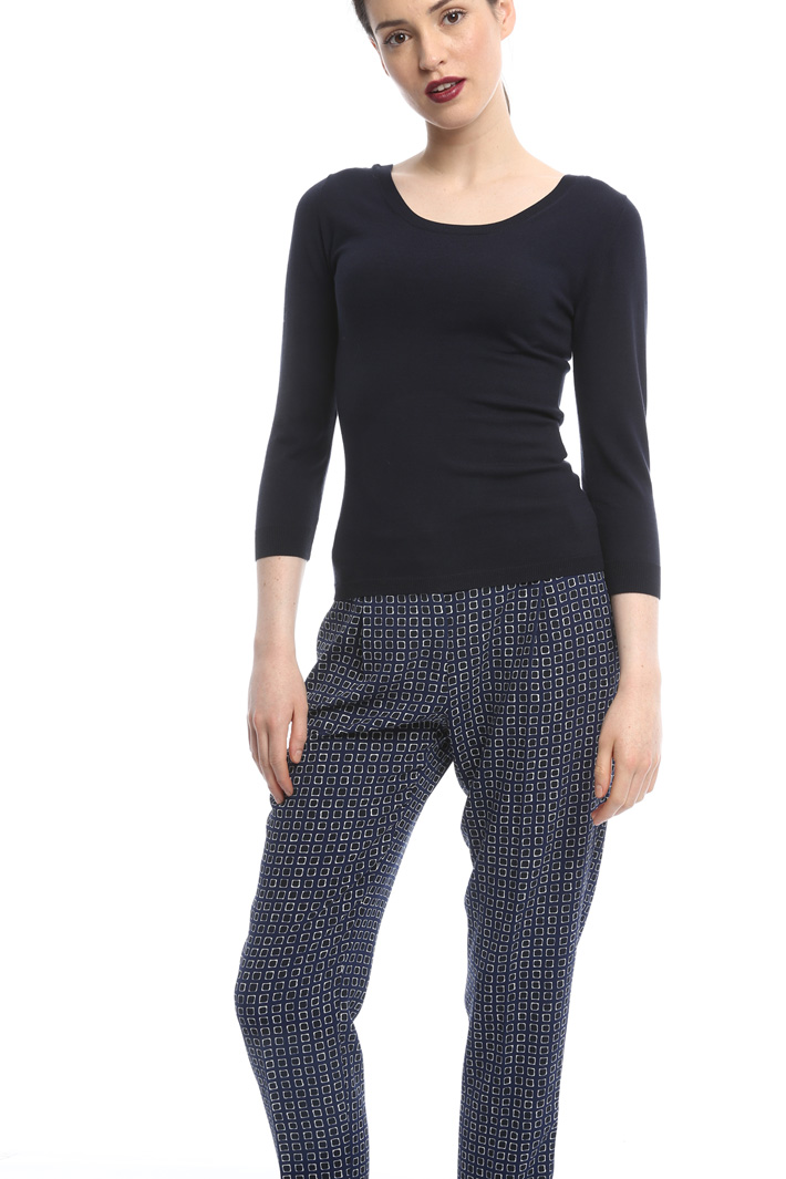 Fitted viscose sweater Intrend Fitted viscose sweater Intrend