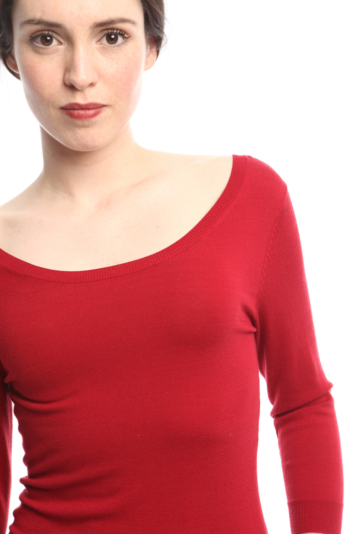 Fitted viscose sweater Intrend Fitted viscose sweater Intrend