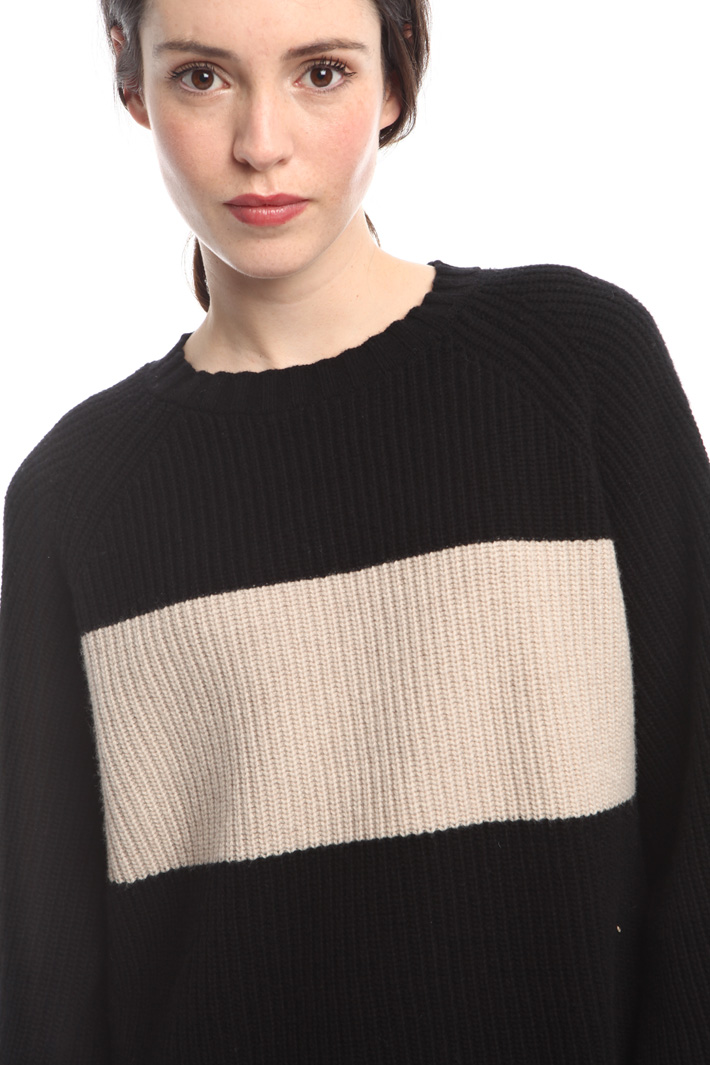 Maglia bicolore in lana Intrend Maglia bicolore in lana Intrend