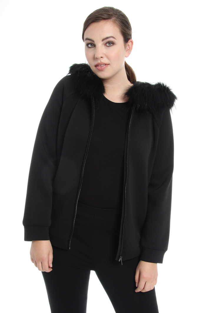 Fur trim hooded sweatshirt Intrend Fur trim hooded sweatshirt Intrend