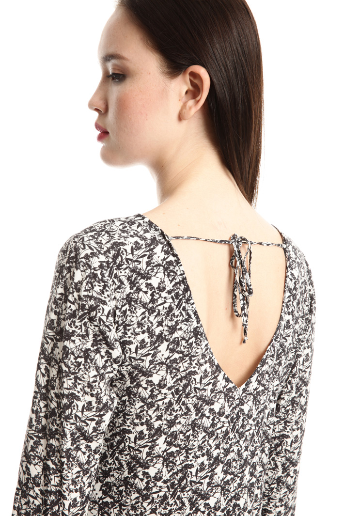 Abito crepe stampato Intrend Abito crepe stampato Intrend