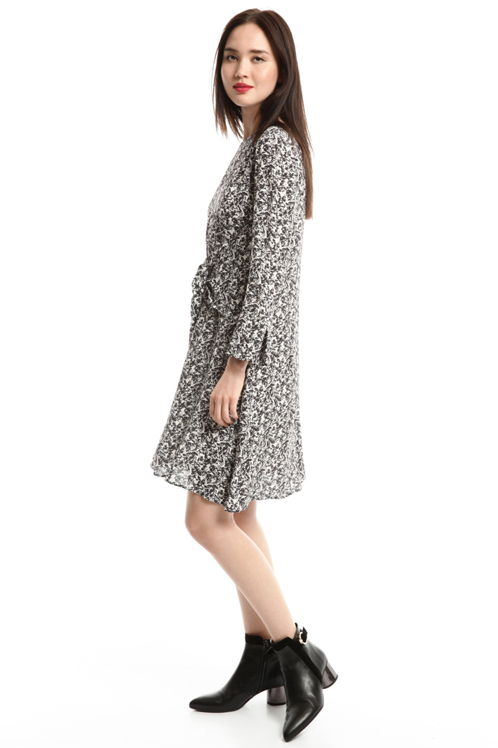 Abito crepe stampato Intrend Abito crepe stampato Intrend