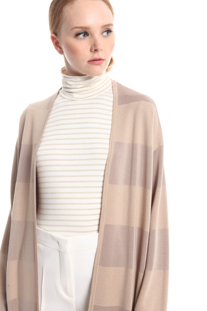 Cardigan a righe in viscosa Intrend Cardigan a righe in viscosa Intrend