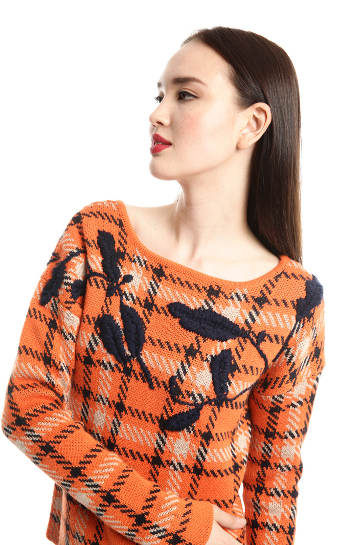 Maglia jacquard con ricamo Intrend Maglia jacquard con ricamo Intrend