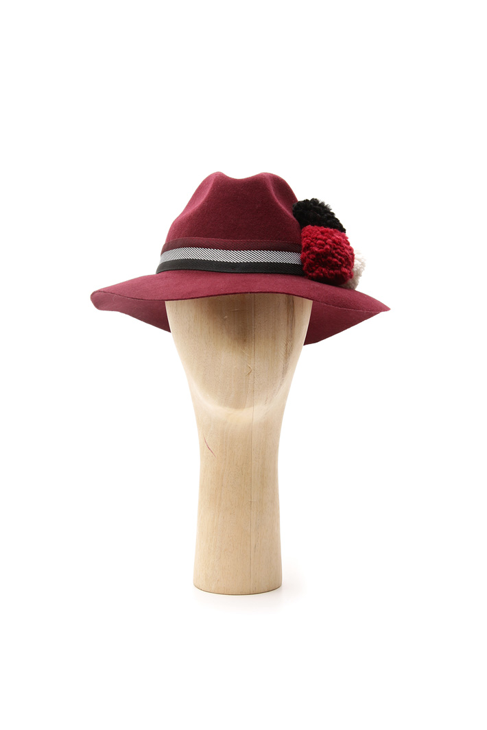 Fedora con pon pon Intrend Fedora con pon pon Intrend