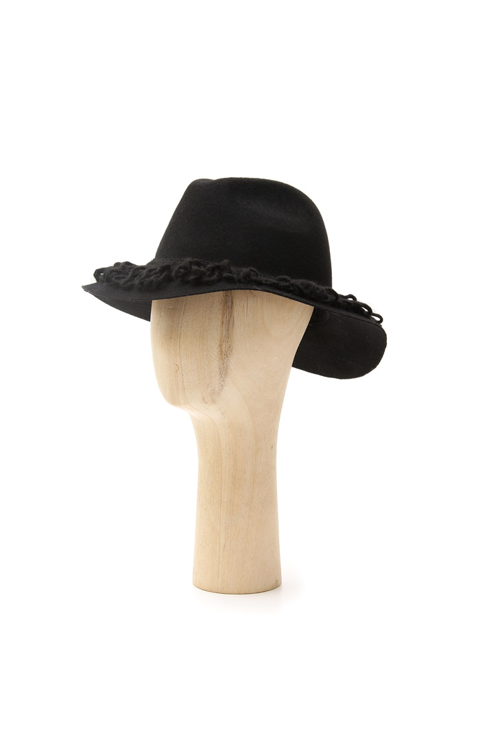 Fedora con maxi frangia Intrend Fedora con maxi frangia Intrend