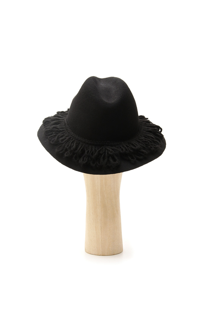 Fedora con maxi frangia Intrend Fedora con maxi frangia Intrend