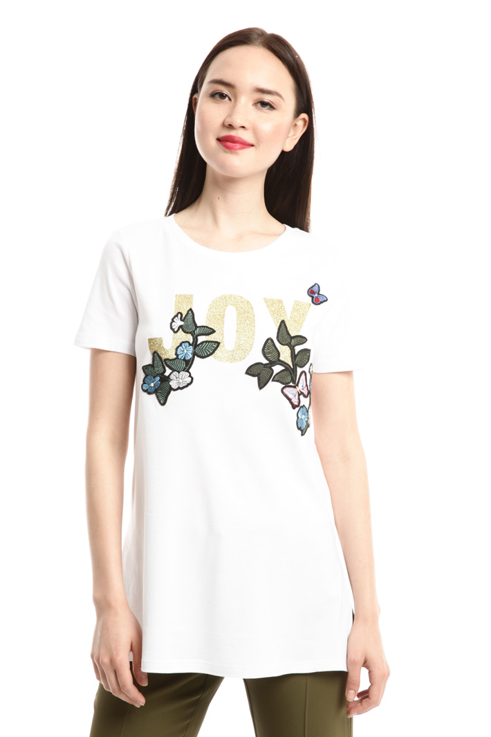 T-shirt con ricamo e stampa Intrend T-shirt con ricamo e stampa Intrend