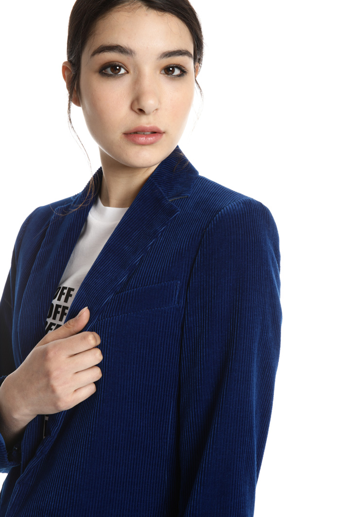 Oversized velvet blazer Intrend Oversized velvet blazer Intrend