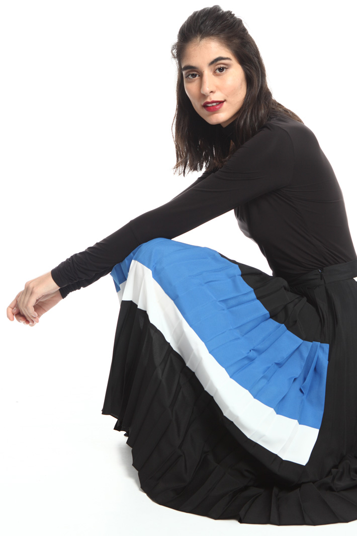 Pleated midi skirt Intrend Pleated midi skirt Intrend