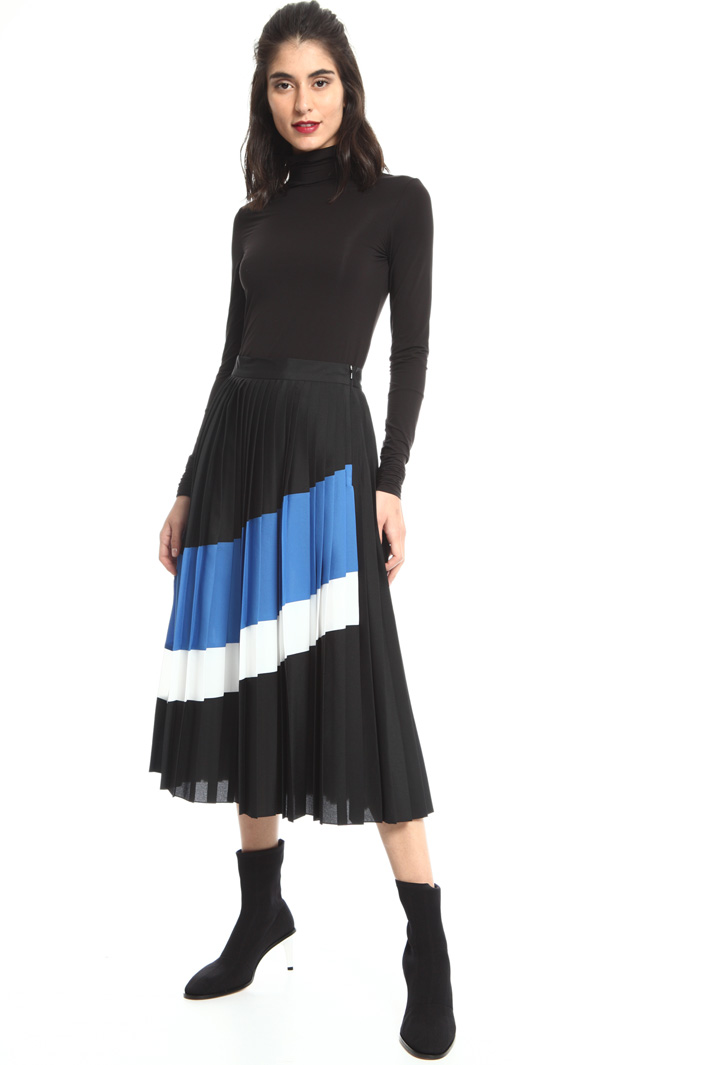 Pleated midi skirt Intrend Pleated midi skirt Intrend
