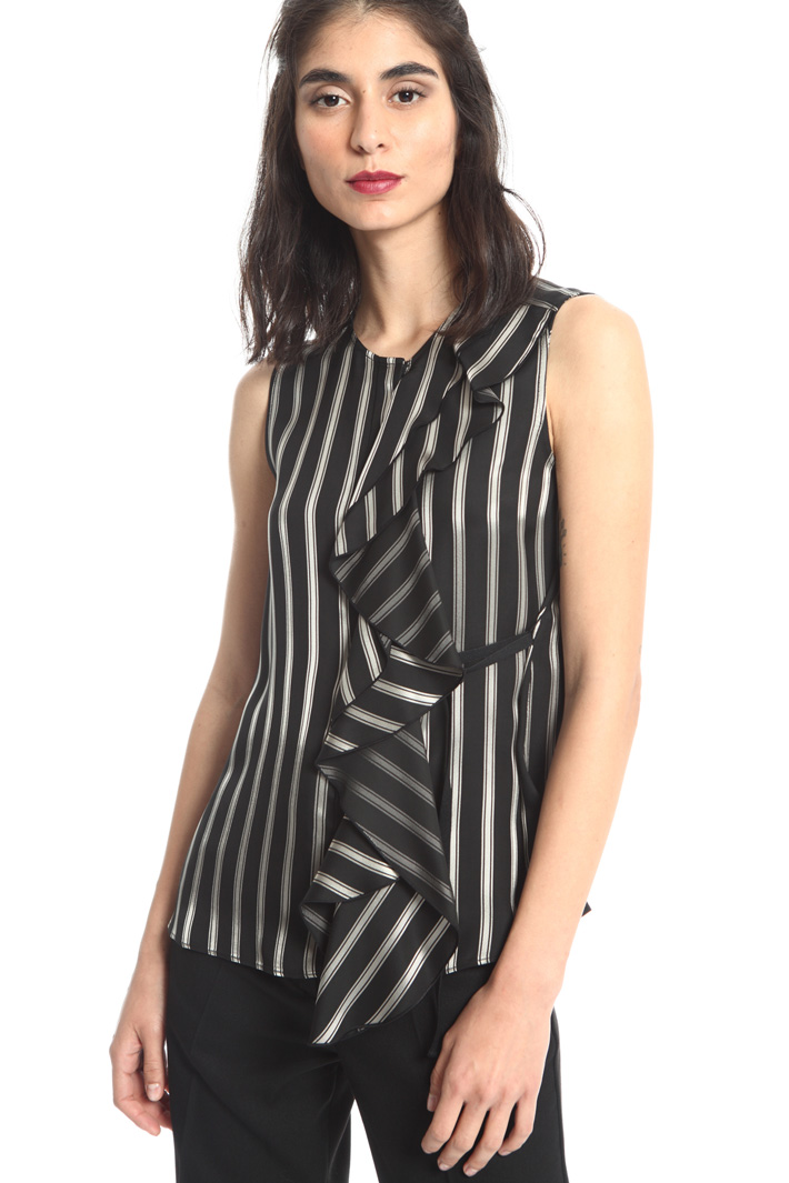 Ruffled top Intrend Ruffled top Intrend