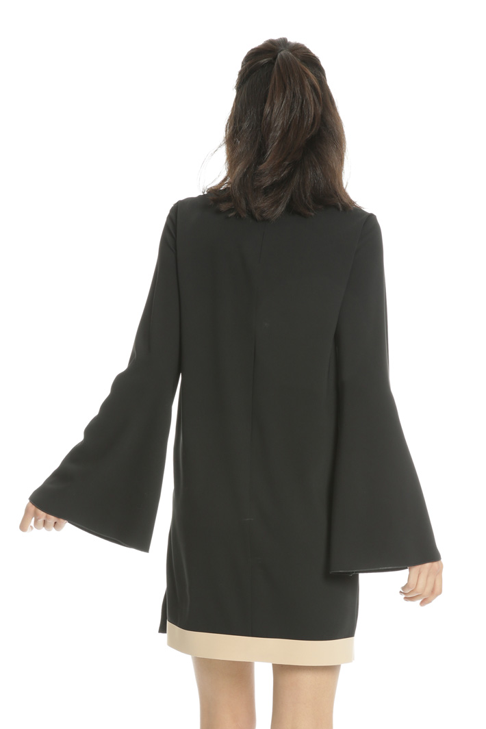 Bell cuff dress Intrend Bell cuff dress Intrend