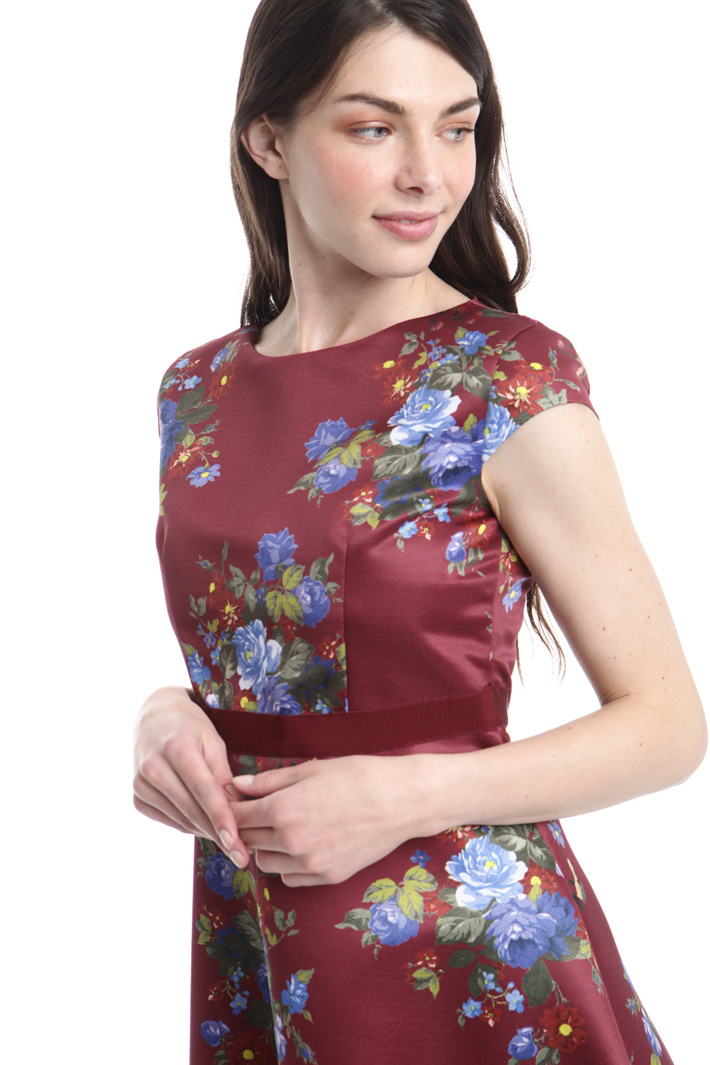 Abito in faille floreale Intrend Abito in faille floreale Intrend