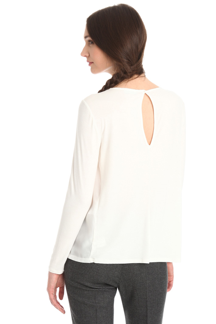 T-shirt in jersey fluido Intrend T-shirt in jersey fluido Intrend