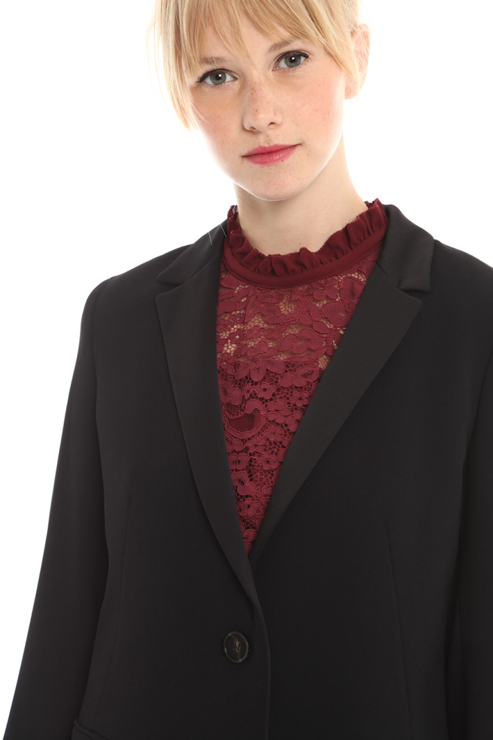 Blazer in crepe enver satin Intrend Blazer in crepe enver satin Intrend