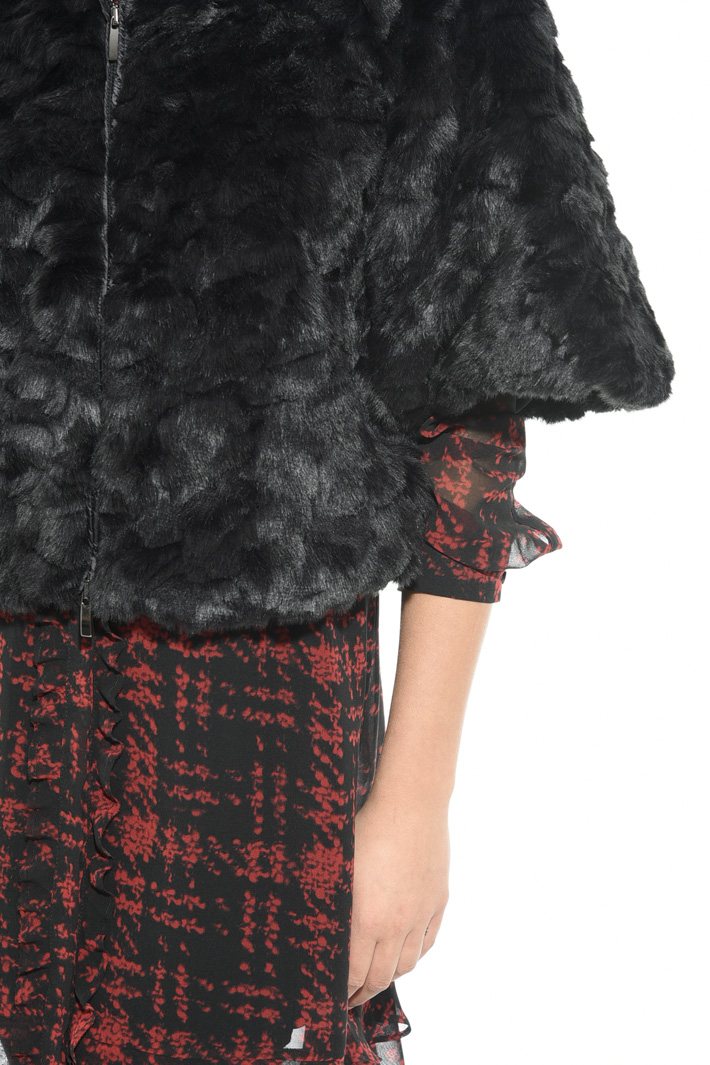 Fur-effect jacket Intrend Fur-effect jacket Intrend