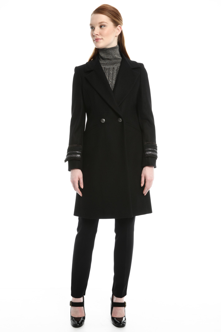 Embroidered cuff coat Intrend Embroidered cuff coat Intrend