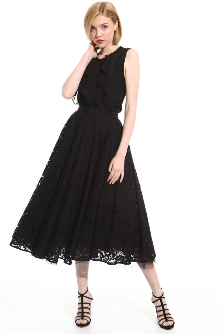 Wide lace and tulle skirt Intrend Wide lace and tulle skirt Intrend