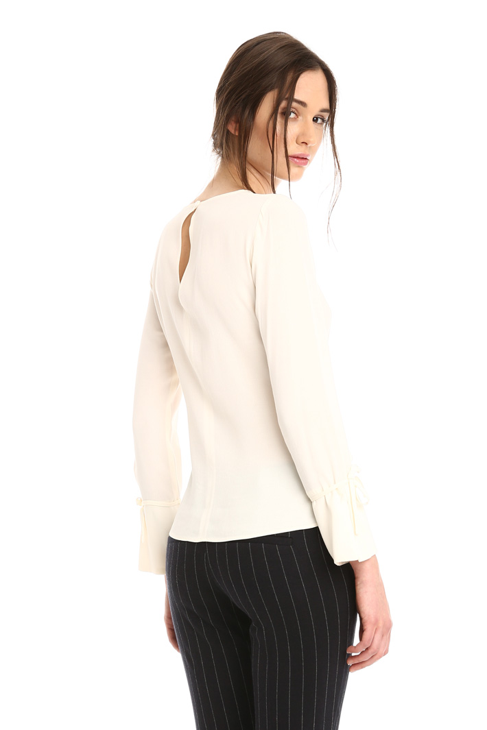 Blusa con nodo in vita Intrend Blusa con nodo in vita Intrend