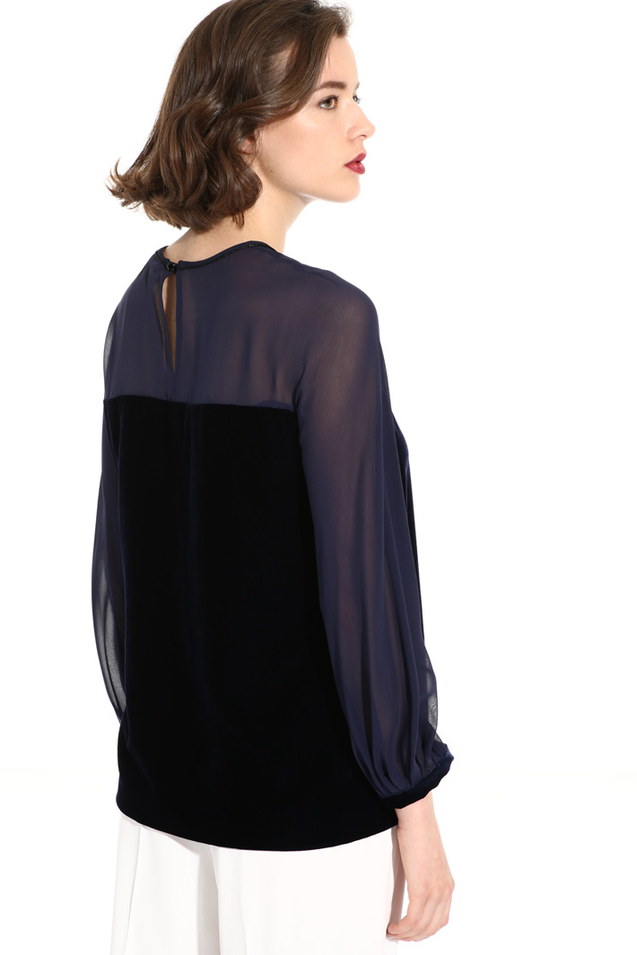 Silk blouse Intrend Silk blouse Intrend