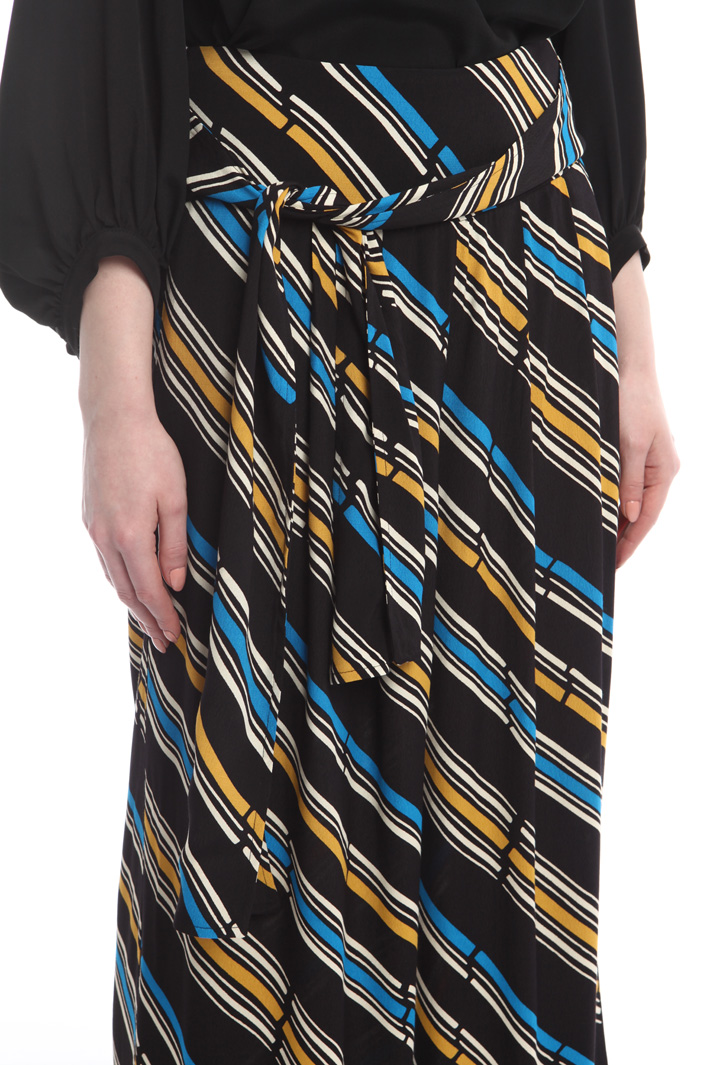 Pantaloni fantasia in crepe Intrend Pantaloni fantasia in crepe Intrend