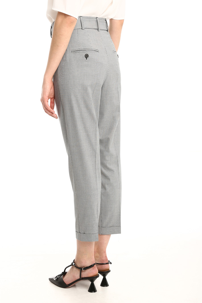 Pantalone con cintura abbinata Intrend Pantalone con cintura abbinata Intrend